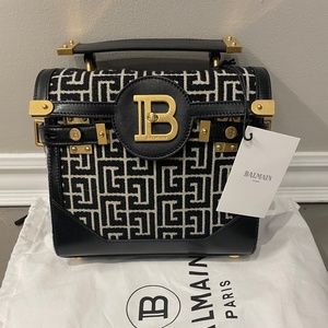 SOLD BN Never Worn Balmain Bbuzz bag
